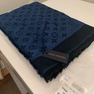 Louie Vuitton Monogram Denim Shawl